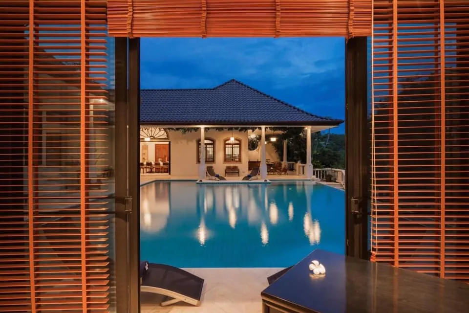 Beachfront Luxury Villa in Ao Yon