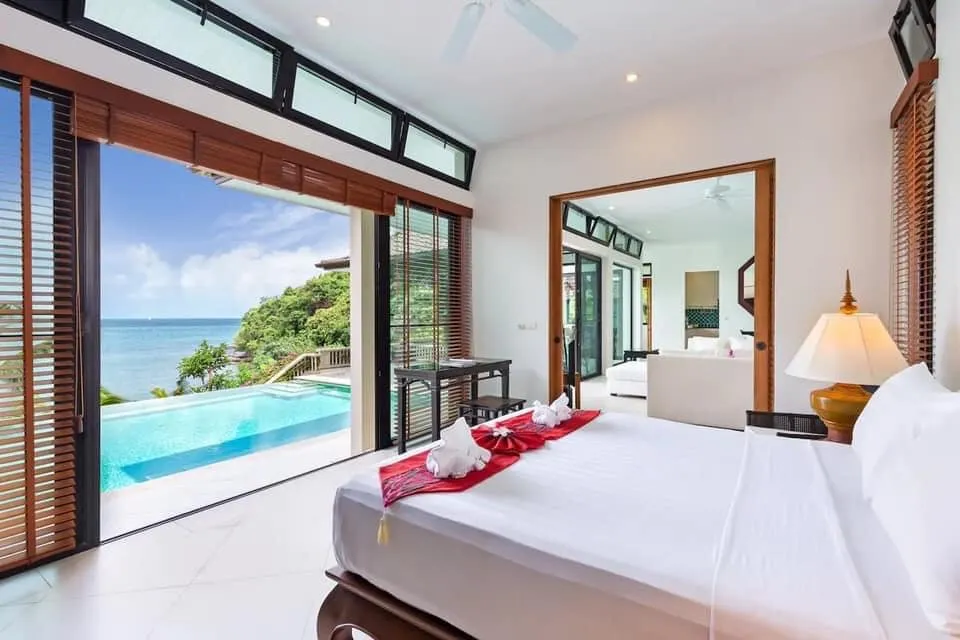 Asian Architecture Villa Beachfront in Ao Yon