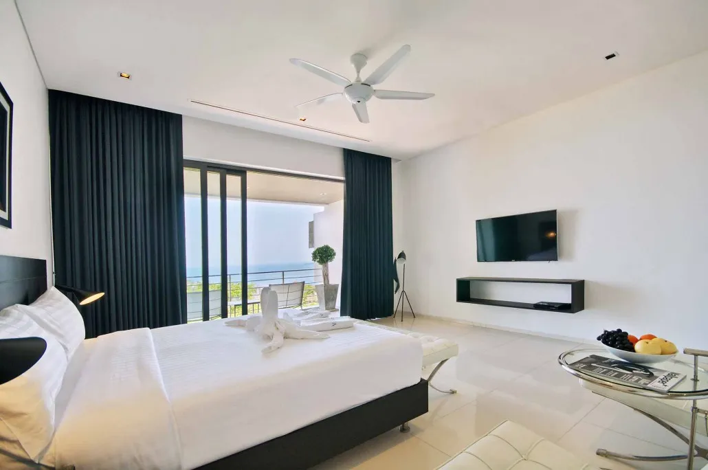 8 Bedrooms Luxury Villa in Surin